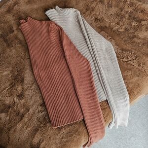 Mock Neck Crop Sweater Bundle
